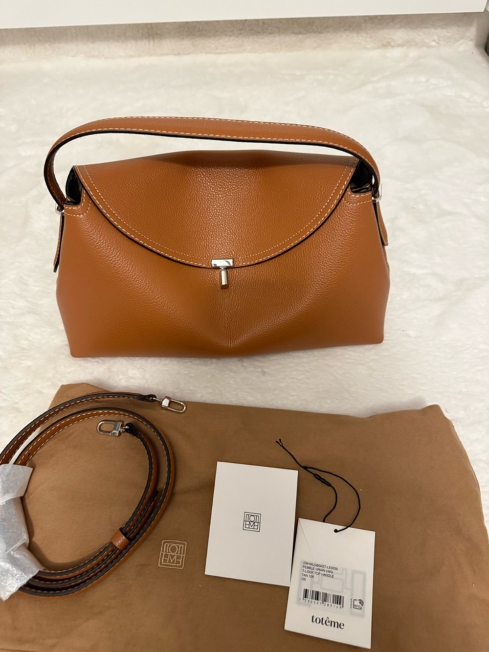 Toteme tan Pebbled Leather Shoulder Bag - Picture 2 of 16